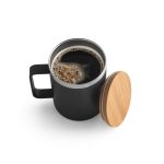 LAUDA. Hrnček z 90% recyklovanej nehrdzavejúcej ocele s bambusovým uzáverom 420 mL - Image 6